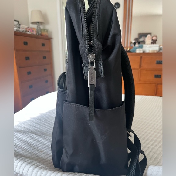 Baggallini Soho Backpack / Work Bag – NWT - Picture 3 of 7